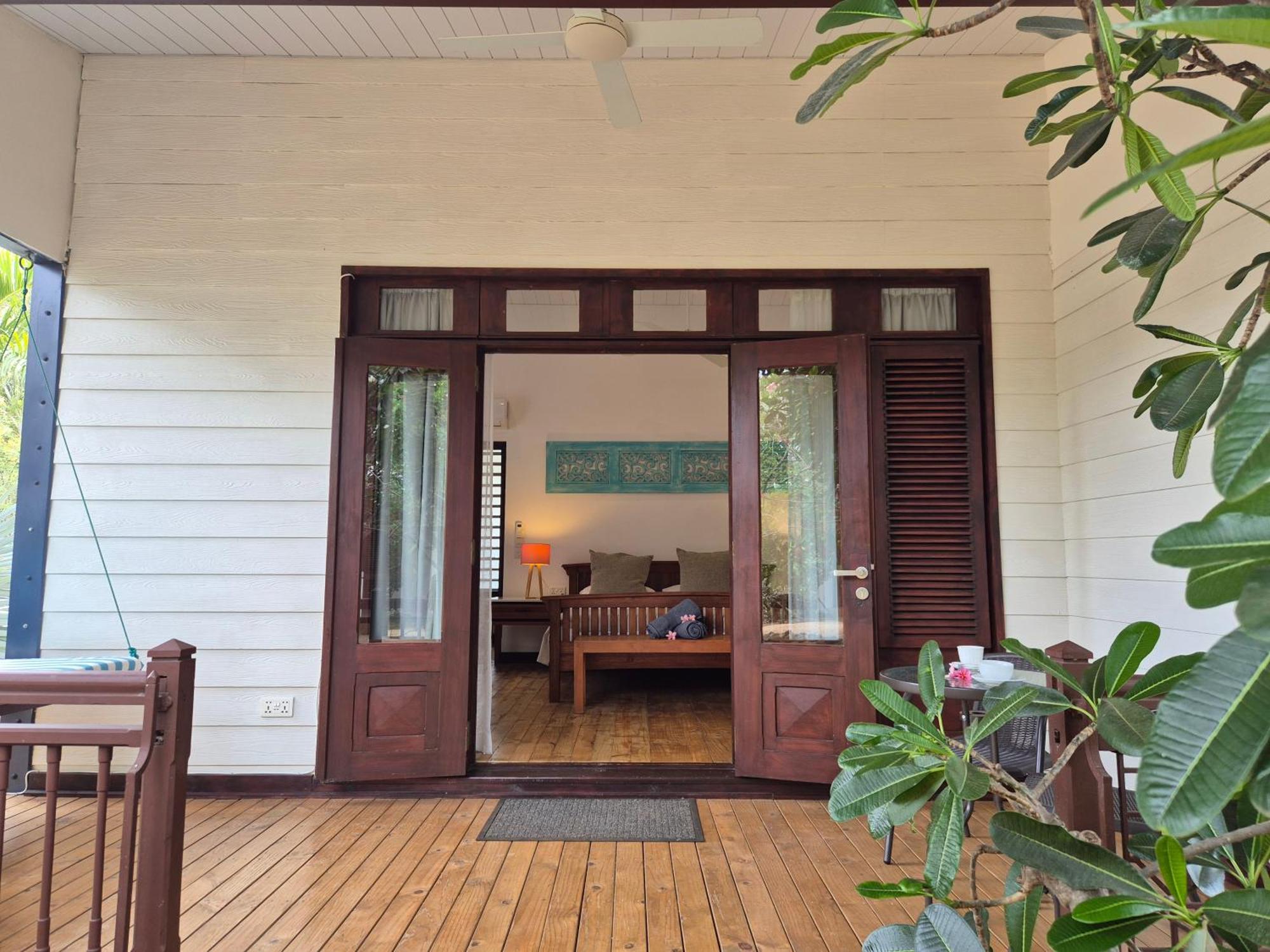 Shanti Ghar Guest House Tamarin ภายนอก รูปภาพ