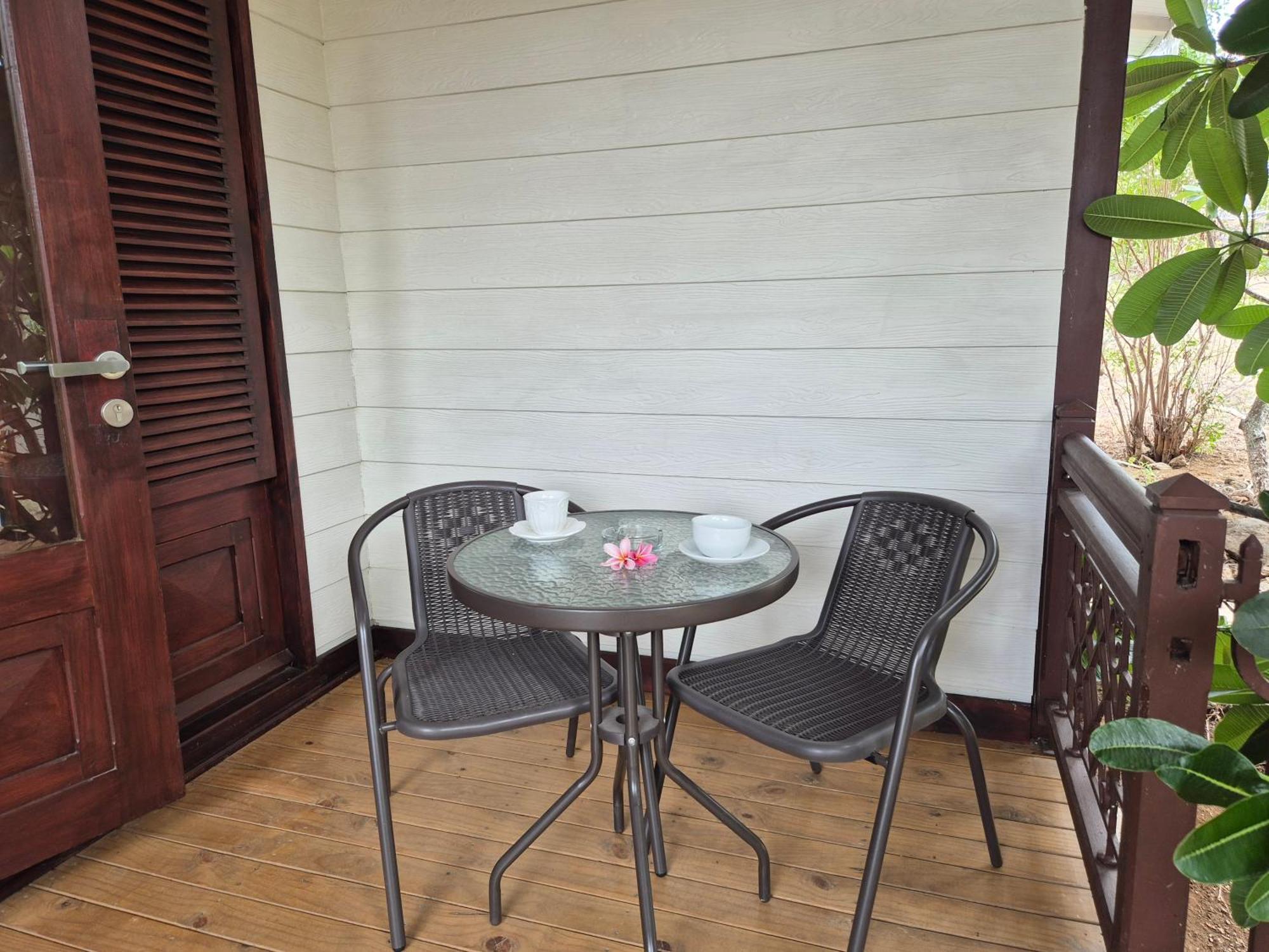 Shanti Ghar Guest House Tamarin ภายนอก รูปภาพ