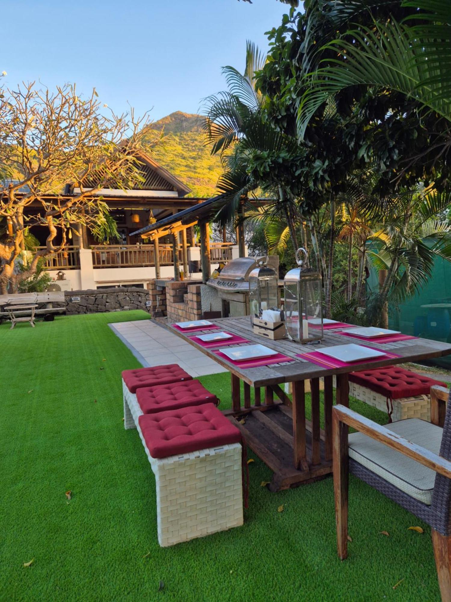 Shanti Ghar Guest House Tamarin ภายนอก รูปภาพ